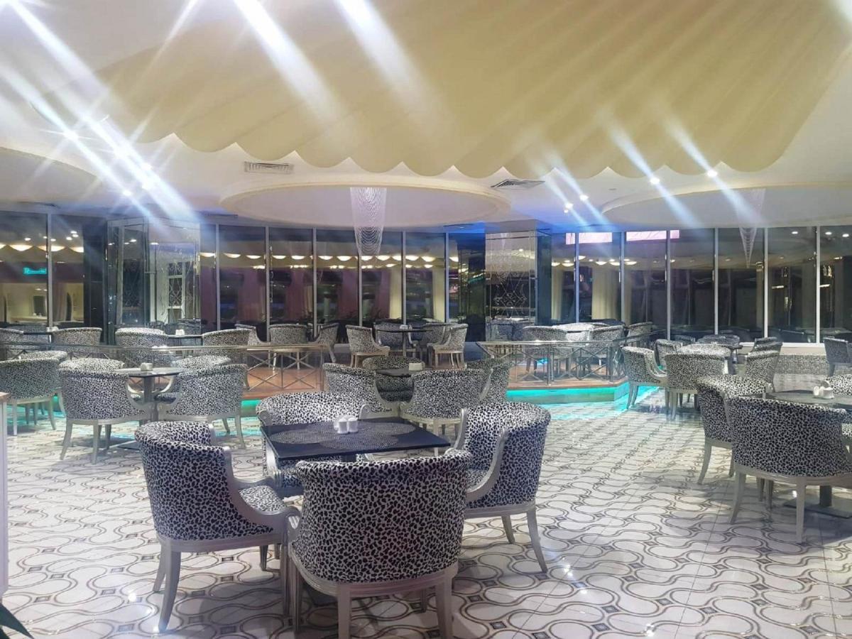 Panorama Hotel And Spa Manama Eksteriør bilde
